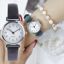 Load image into Gallery viewer, Casual Quartz Leather Band Strap Watch
